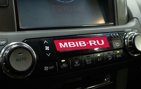 Toyota Land Cruiser Prado 150 рестайлинг 2, 2010 год, 2 589 000 рублей, 21 фотография