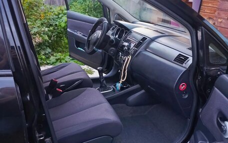 Nissan Tiida, 2010 год, 525 000 рублей, 28 фотография