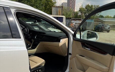 Cadillac XT5 I рестайлинг, 2017 год, 2 800 000 рублей, 9 фотография