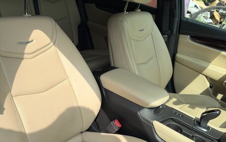 Cadillac XT5 I рестайлинг, 2017 год, 2 800 000 рублей, 15 фотография
