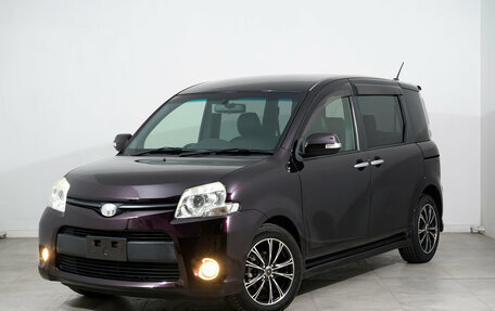 Toyota Sienta I, 2013 год, 1 049 000 рублей, 2 фотография