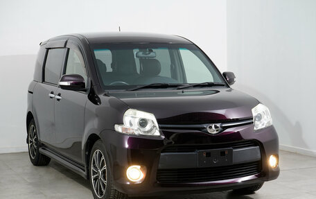 Toyota Sienta I, 2013 год, 1 049 000 рублей, 5 фотография