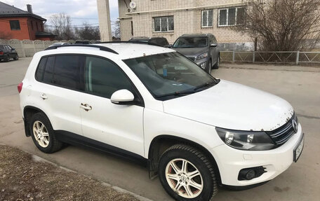 Volkswagen Tiguan I, 2011 год, 1 000 000 рублей, 2 фотография