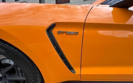 Ford Mustang VI рестайлинг, 2017 год, 7 250 000 рублей, 7 фотография