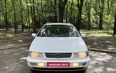 Volkswagen Passat B4, 1994 год, 300 000 рублей, 1 фотография