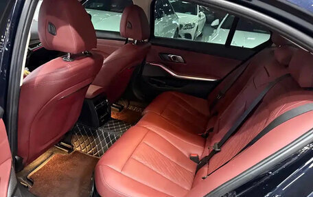 BMW 3 серия, 2022 год, 2 750 000 рублей, 10 фотография