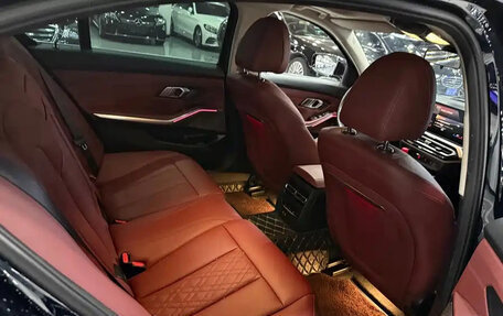 BMW 3 серия, 2022 год, 2 750 000 рублей, 11 фотография