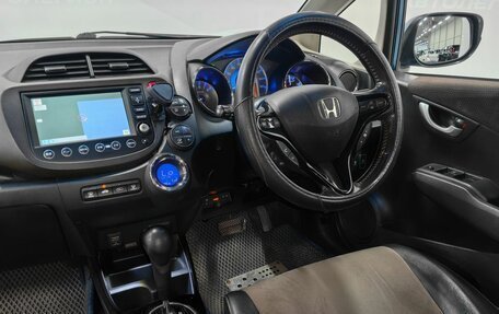 Honda Fit Shuttle I рестайлинг, 2011 год, 900 000 рублей, 13 фотография