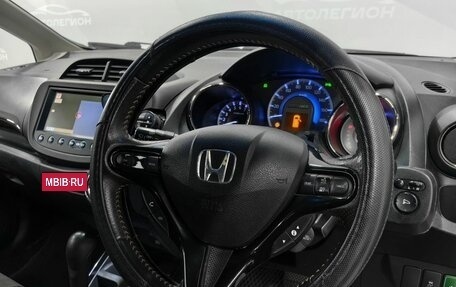 Honda Fit Shuttle I рестайлинг, 2011 год, 900 000 рублей, 11 фотография
