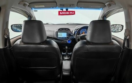 Honda Fit Shuttle I рестайлинг, 2011 год, 900 000 рублей, 17 фотография
