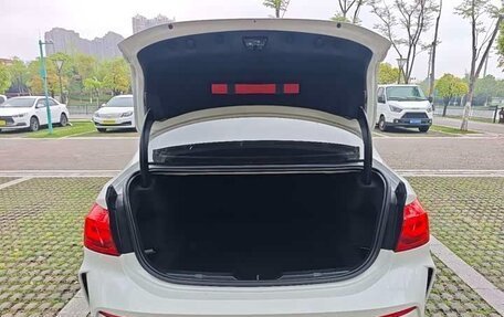 BMW 1 серия, 2022 год, 1 350 111 рублей, 7 фотография