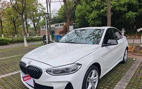 BMW 1 серия, 2022 год, 1 350 111 рублей, 4 фотография
