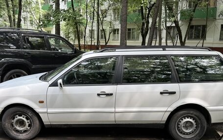Volkswagen Passat B4, 1994 год, 300 000 рублей, 2 фотография