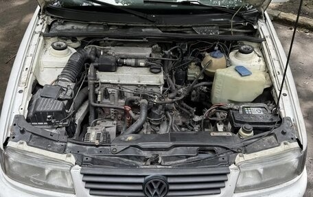 Volkswagen Passat B4, 1994 год, 300 000 рублей, 5 фотография