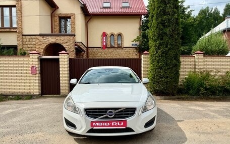 Volvo S60 III, 2012 год, 1 500 000 рублей, 2 фотография