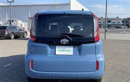 Toyota Sienta, 2023 год, 1 380 203 рублей, 5 фотография