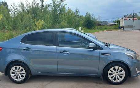 KIA Rio III рестайлинг, 2011 год, 690 000 рублей, 3 фотография