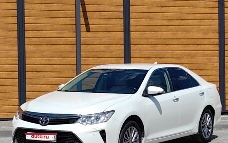 Toyota Camry, 2015 год, 2 250 000 рублей, 1 фотография