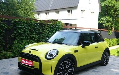 MINI Hatch, 2022 год, 3 990 000 рублей, 1 фотография