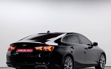 Chevrolet Malibu IX, 2022 год, 1 850 000 рублей, 2 фотография