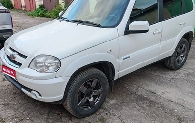 Chevrolet Niva I рестайлинг, 2014 год, 490 000 рублей, 1 фотография