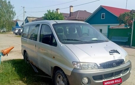 Hyundai Starex I рестайлинг, 2004 год, 200 000 рублей, 1 фотография