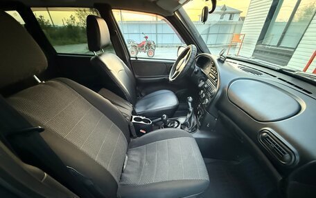 Chevrolet Niva I рестайлинг, 2015 год, 650 000 рублей, 7 фотография