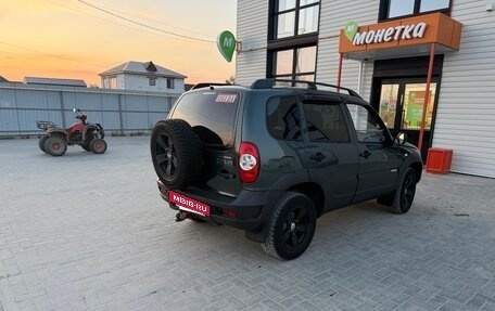Chevrolet Niva I рестайлинг, 2015 год, 650 000 рублей, 15 фотография