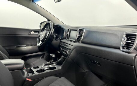 KIA Sportage IV рестайлинг, 2017 год, 2 200 000 рублей, 12 фотография
