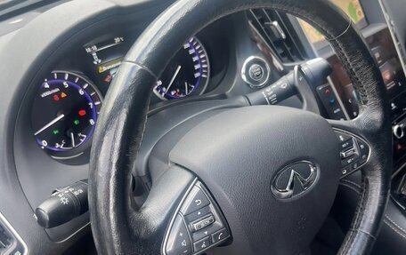Infiniti Q50 I рестайлинг, 2017 год, 2 200 000 рублей, 12 фотография