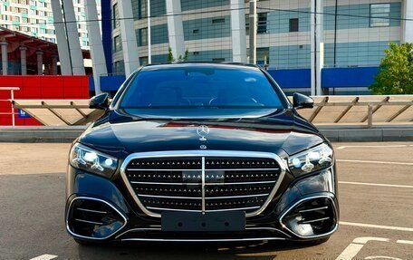 Mercedes-Benz S-Класс, 2026 год, 30 990 000 рублей, 2 фотография