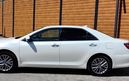 Toyota Camry, 2015 год, 2 250 000 рублей, 5 фотография