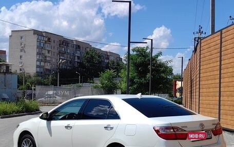 Toyota Camry, 2015 год, 2 250 000 рублей, 3 фотография