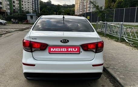 KIA Rio III рестайлинг, 2016 год, 1 100 000 рублей, 4 фотография