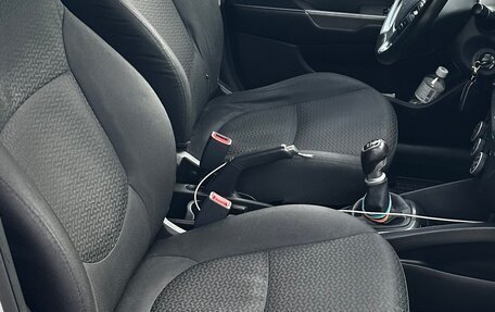KIA Rio III рестайлинг, 2016 год, 1 100 000 рублей, 32 фотография