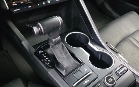 KIA K5, 2023 год, 2 300 000 рублей, 10 фотография