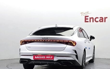 KIA K5, 2023 год, 2 300 000 рублей, 2 фотография