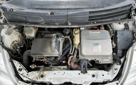 Toyota Prius, 2004 год, 155 000 рублей, 7 фотография