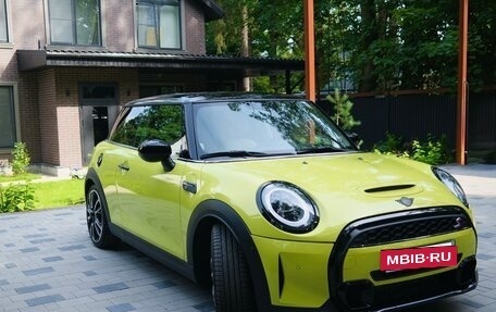 MINI Hatch, 2022 год, 3 990 000 рублей, 4 фотография