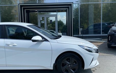 Hyundai Elantra, 2021 год, 1 689 000 рублей, 4 фотография