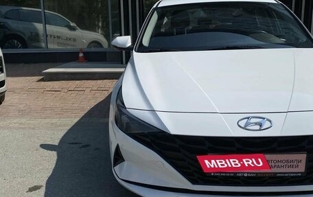 Hyundai Elantra, 2021 год, 1 689 000 рублей, 2 фотография
