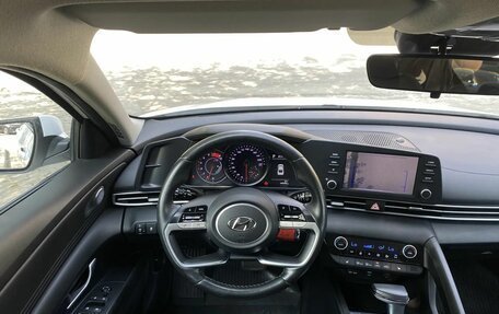 Hyundai Elantra, 2021 год, 1 689 000 рублей, 19 фотография