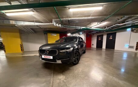 Volvo V90 Cross Country I рестайлинг, 2018 год, 3 850 000 рублей, 3 фотография