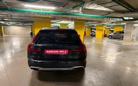 Volvo V90 Cross Country I рестайлинг, 2018 год, 3 850 000 рублей, 16 фотография
