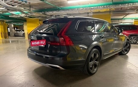 Volvo V90 Cross Country I рестайлинг, 2018 год, 3 850 000 рублей, 17 фотография