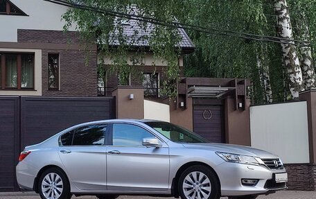 Honda Accord IX рестайлинг, 2013 год, 2 480 000 рублей, 2 фотография