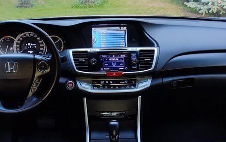 Honda Accord IX рестайлинг, 2013 год, 2 480 000 рублей, 9 фотография