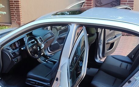 Honda Accord IX рестайлинг, 2013 год, 2 480 000 рублей, 10 фотография