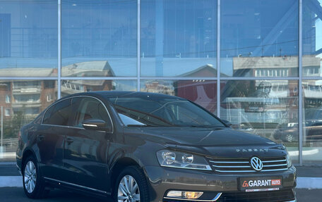 Volkswagen Passat B7, 2012 год, 990 000 рублей, 3 фотография