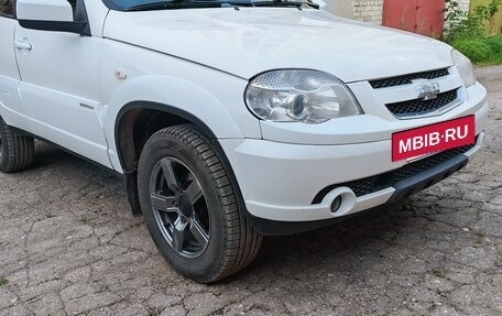 Chevrolet Niva I рестайлинг, 2014 год, 490 000 рублей, 2 фотография